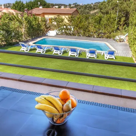 Feriehus Costabella By Interhome Lloret de Mar